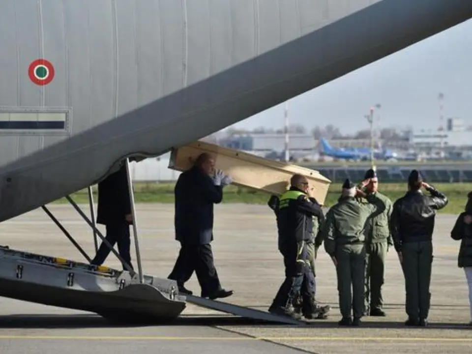 Le salme delle vittime di Crans-Montana sono tornate in Italia: tutti identificati i 116 feriti