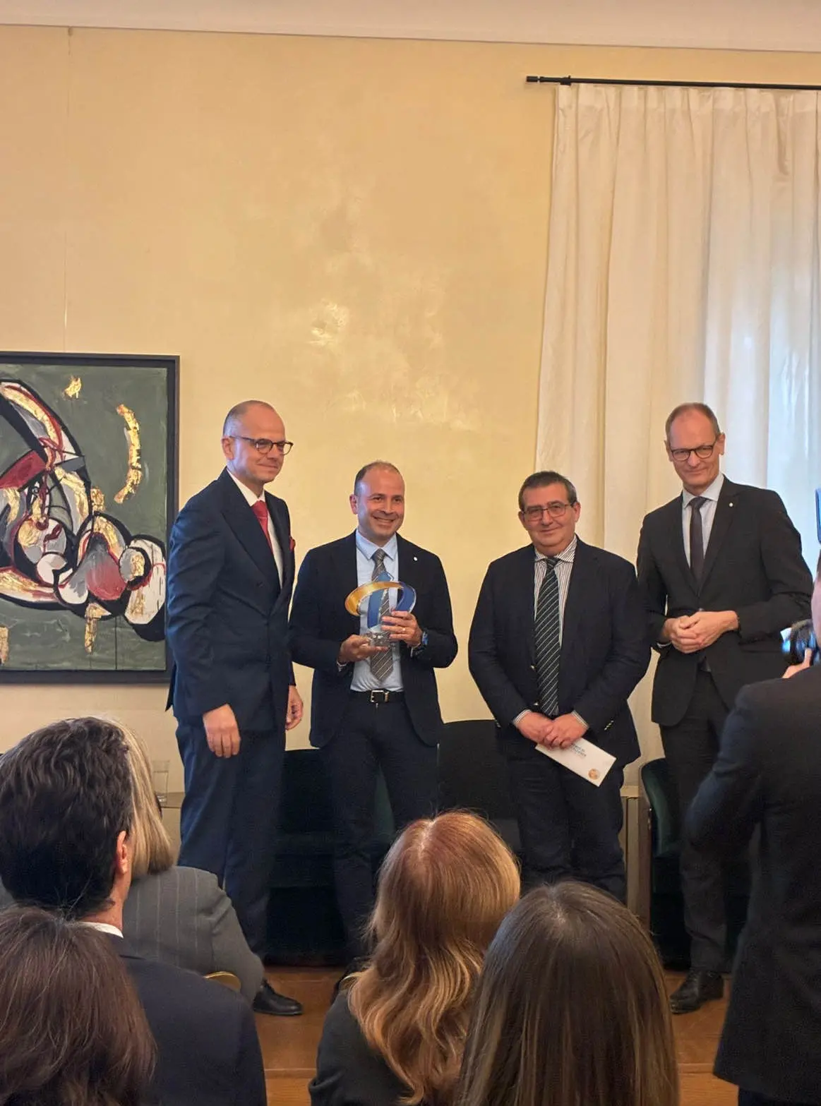 Soseteg S.p.A. Società Benefit: l’eccellenza della formazione duale italiana nasce in Calabria\n