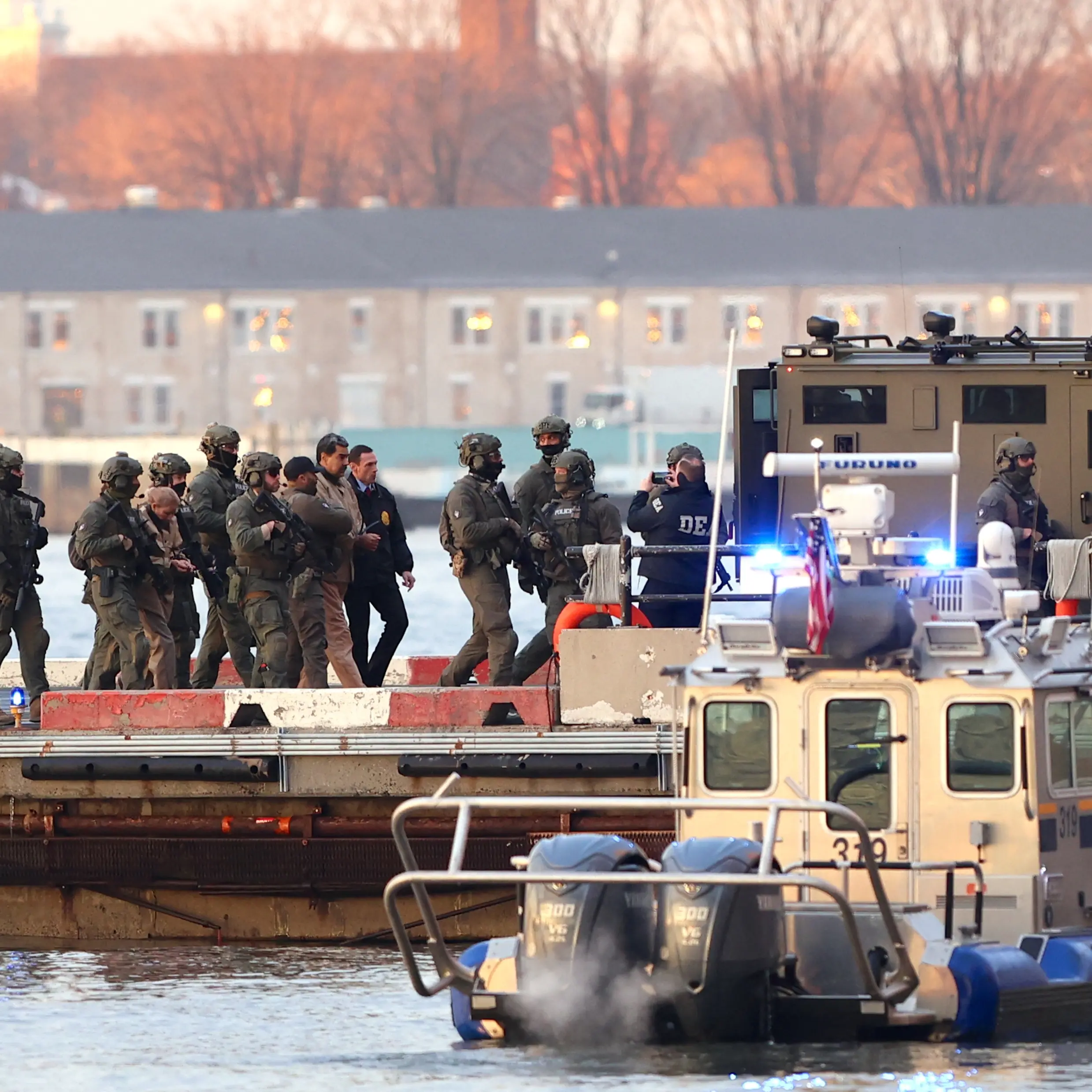 Maduro e la moglie in tribunale a New York: «Sono io il presidente\u00A0del Venezuela e sono stato rapito»\n