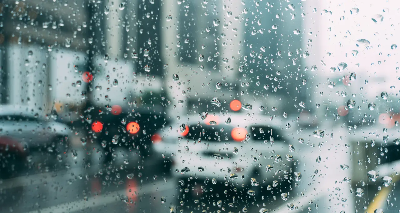 In Calabria arriva l’inverno vero: da domani pioggia ovunque e sui monti torna la neve. Sullo Jonio venti fino a 120 km/h\n