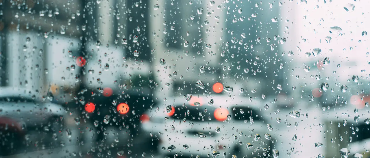 In Calabria arriva l’inverno vero: da domani pioggia ovunque e sui monti torna la neve. Sullo Jonio venti fino a 120 km/h\n