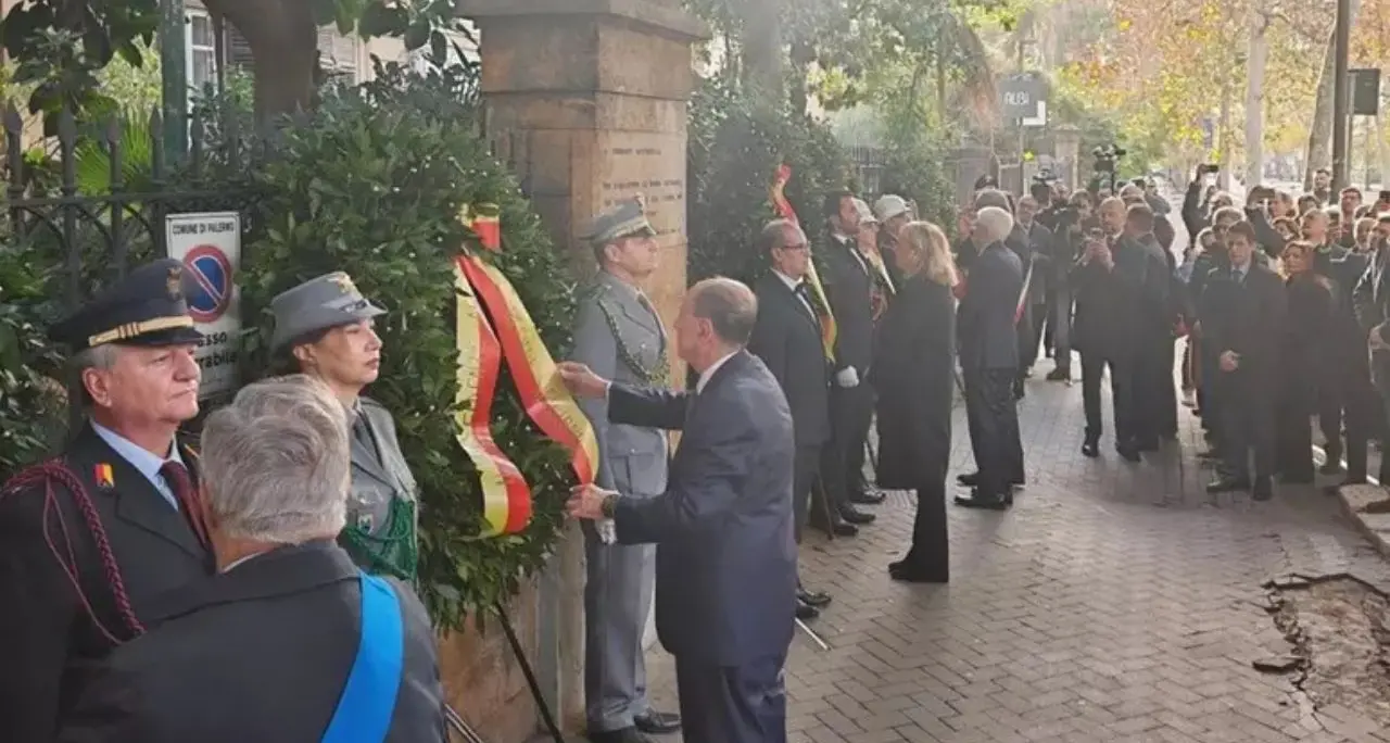 Palermo ricorda Piersanti Mattarella a 46 anni dall'omicidio. Occhiuto: «Memoria di coraggio e legalità»\n