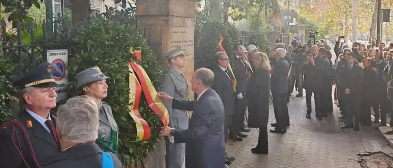 Palermo ricorda Piersanti Mattarella a 46 anni dall'omicidio. Occhiuto: «Memoria di coraggio e legalità»\n