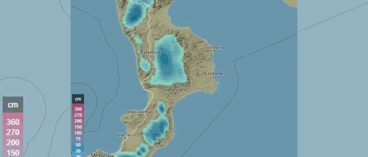 Arrivano freddo e neve in Calabria: fiocchi dai 600 m,\u00A0pioggia\u00A0e raffiche di vento fino a 100\u00A0km/h\n