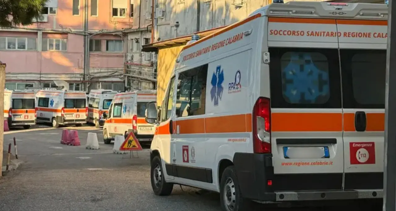 Il 118 verso Azienda Zero, sindacati sulle barricate per il passaggio del personale: slitta la riunione con il dg