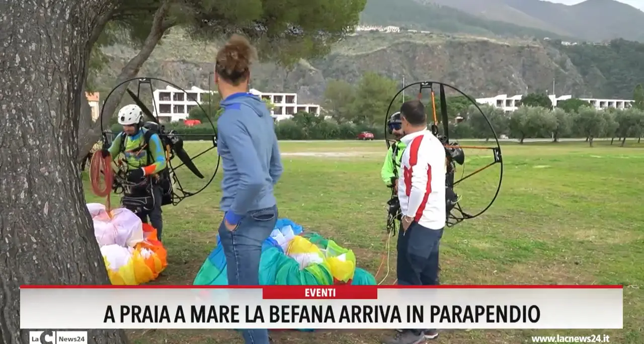 Praia, seconda edizione della Befana in parapendio