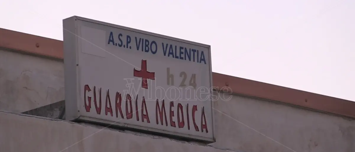 «A Nicotera ambulanze sparite e Guardia medica senza telefono», la denuncia di Piperno (Smi) che chiede un incontro ai commissari Asp\n