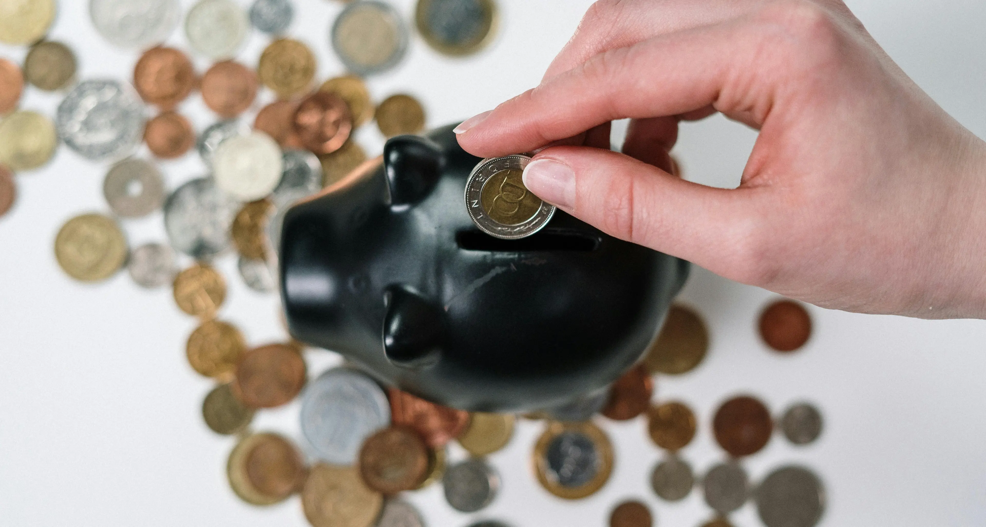 Il mini-vitalizio e la buonuscita, in Calabria per i consiglieri regionali privilegi da capogiro: con 7.200 euro ne guadagnano 20mila\n