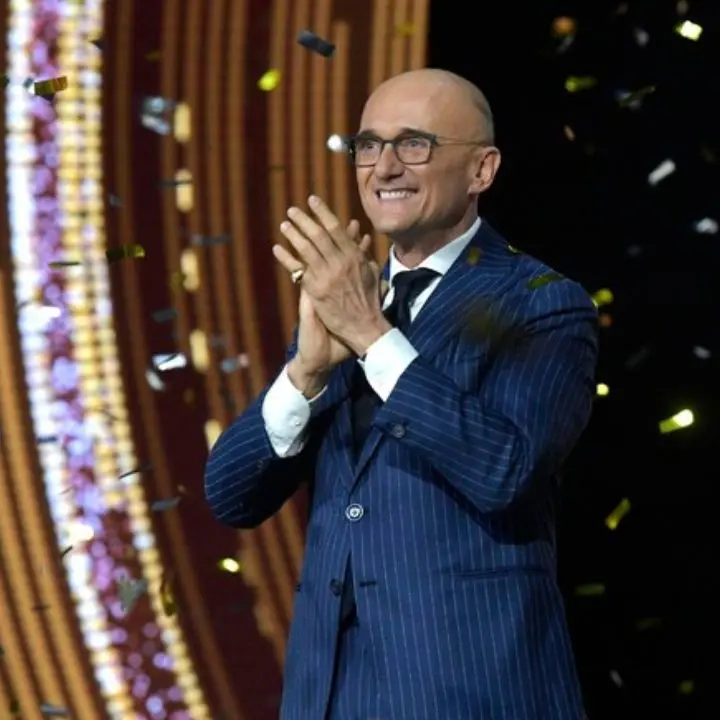 Tre ore sotto interrogatorio, chat al vaglio e accuse respinte: Signorini alza il livello dello scontro contro Corona in Procura\n