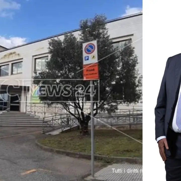 Lamezia Terme, audio choc e accuse incrociate: è scontro politico sul sindaco Murone\n