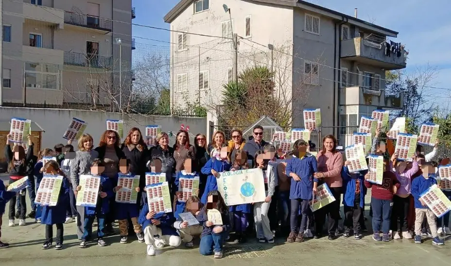 Rifiuti come risorsa: a Vibo gli alunni protagonisti di iniziative di educazione ambientale\n