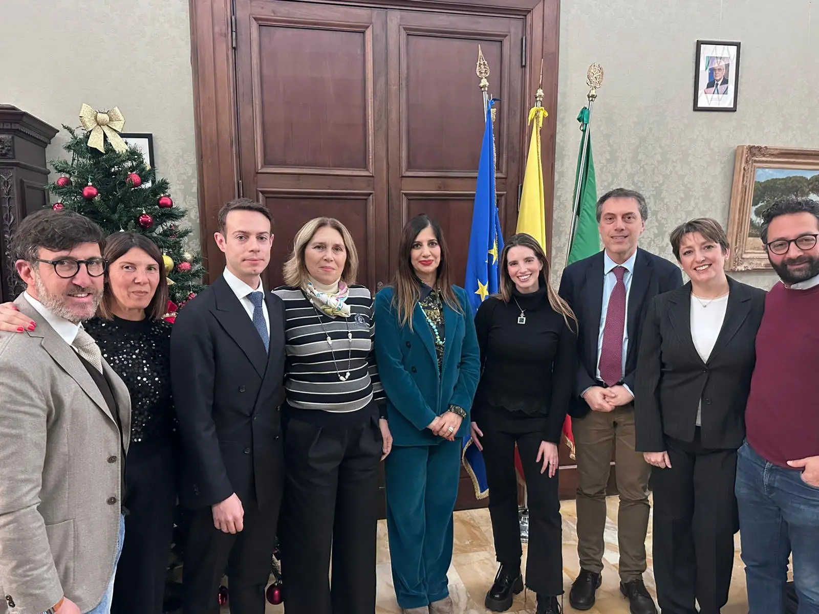 Catanzaro ricorda Mimmo Rotella nel ventennale della scomparsa, il sindaco Fiorita incontra la figlia del maestro Asya