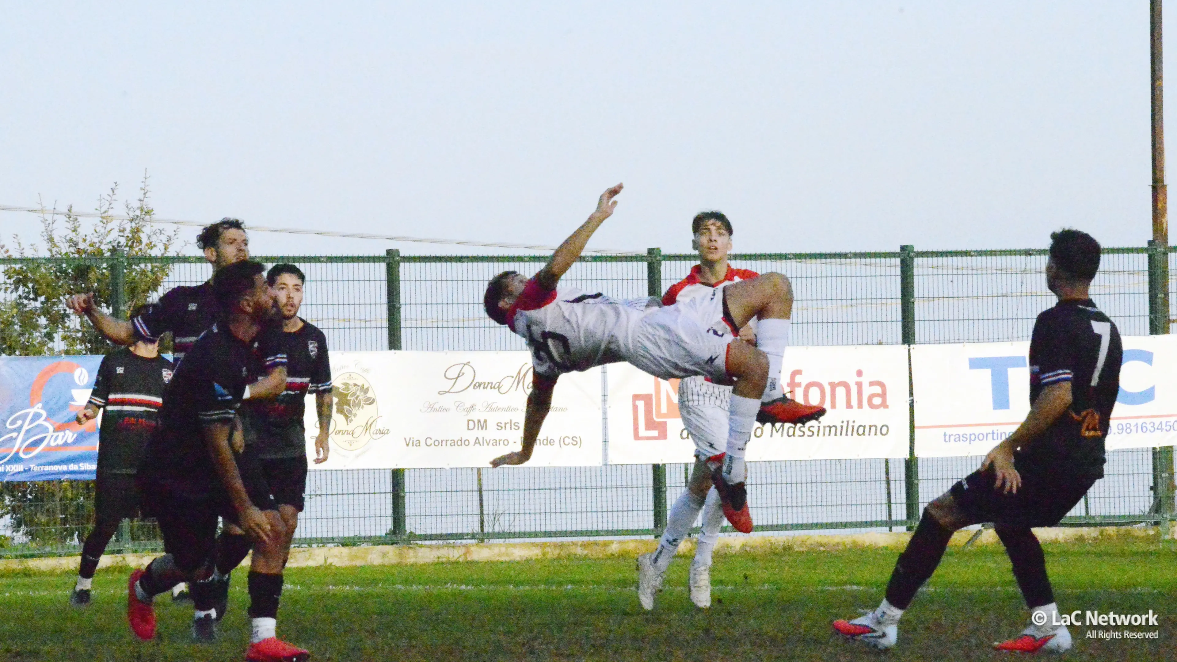 Promozione A: al via il \"secondo campionato\". Rivoluzioni sul mercato e sfide al vertice\n