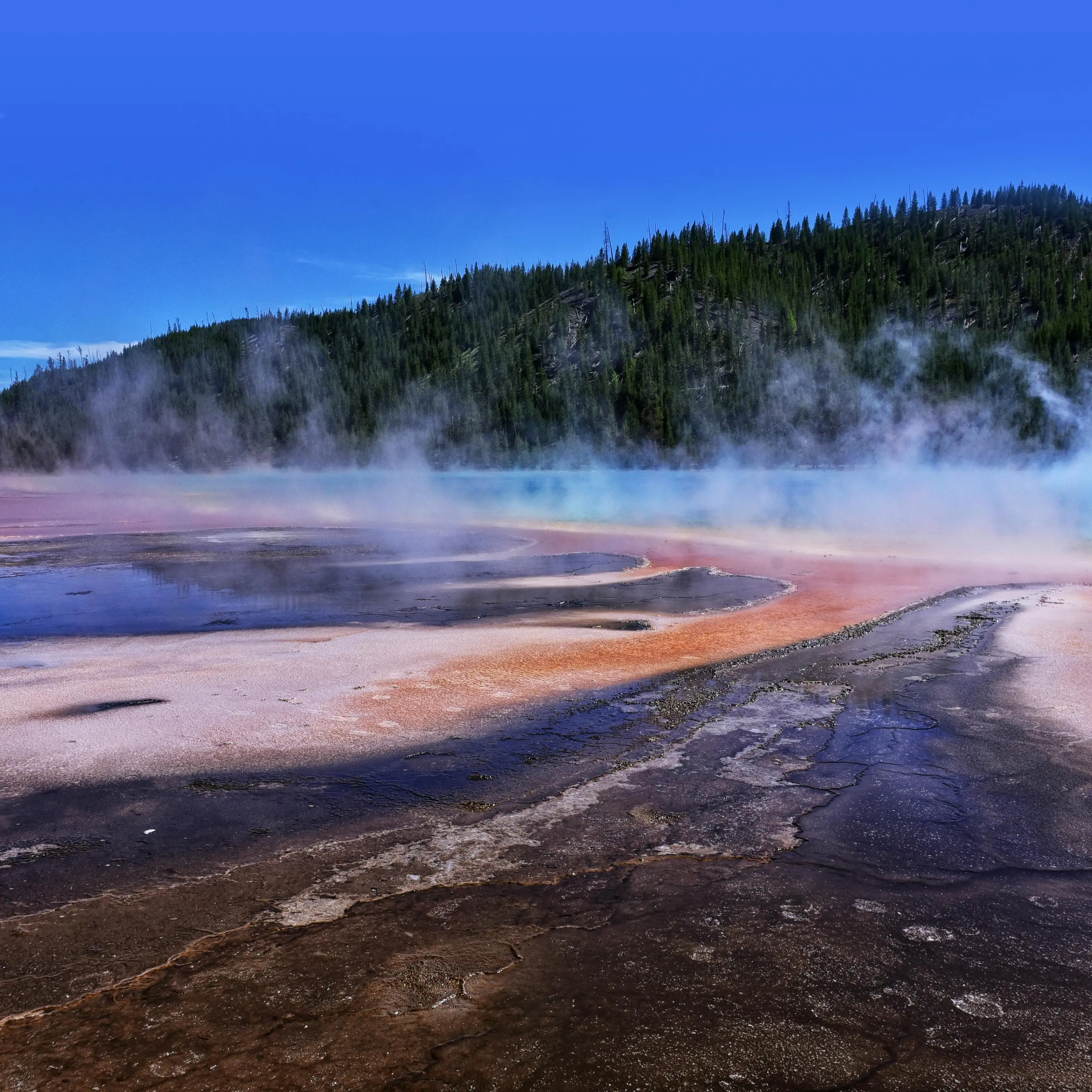 Cotronei, le terme Magna Grecia sono un’incompiuta da record: ferme da decenni ma il Comune chiede una proroga «per colpa del Covid»\n