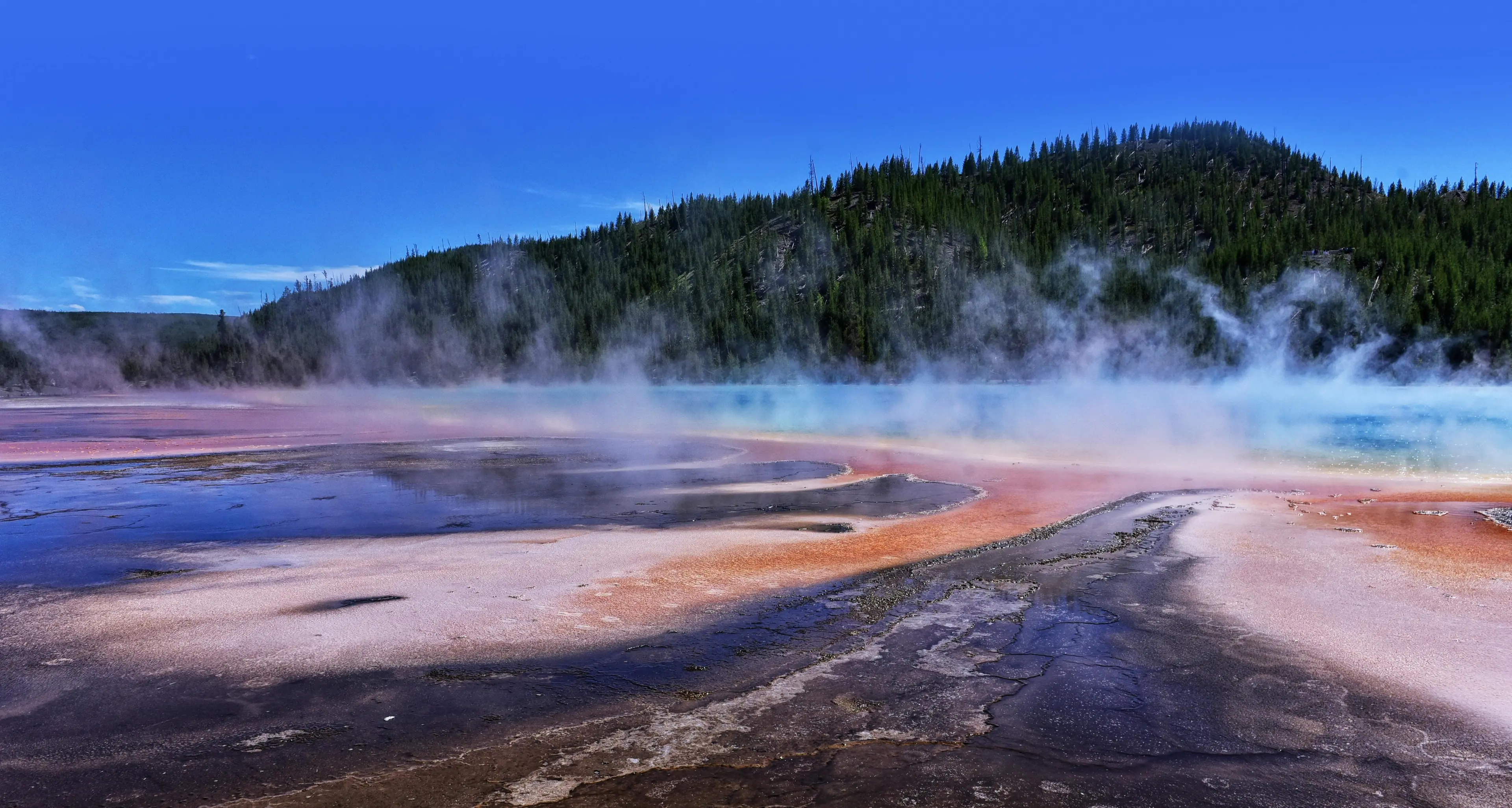Cotronei, le terme Magna Grecia sono un’incompiuta da record: ferme da decenni ma il Comune chiede una proroga «per colpa del Covid»\n