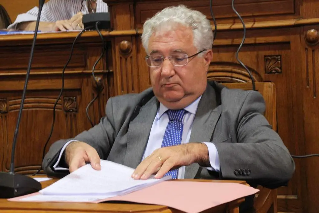 Lamezia, Murone risponde all’audio virale: «L’espressione in chat era bonaria e ironica, strumentalizzata politicamente»\n