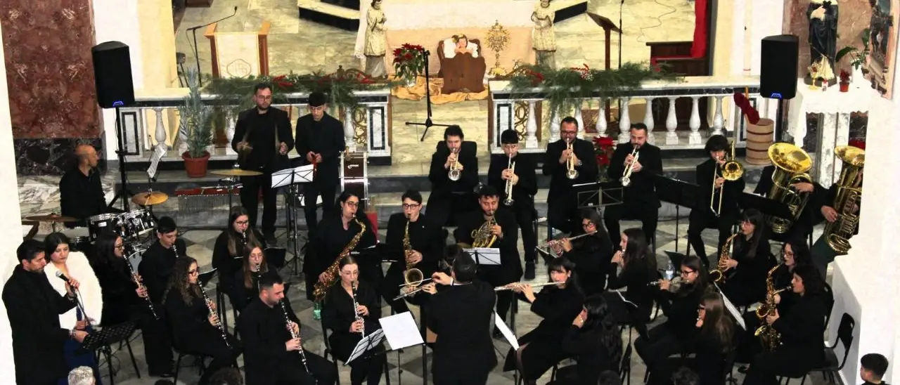 Grande successo per il Concerto di Natale del Corpo Bandistico Città di Cirò\n