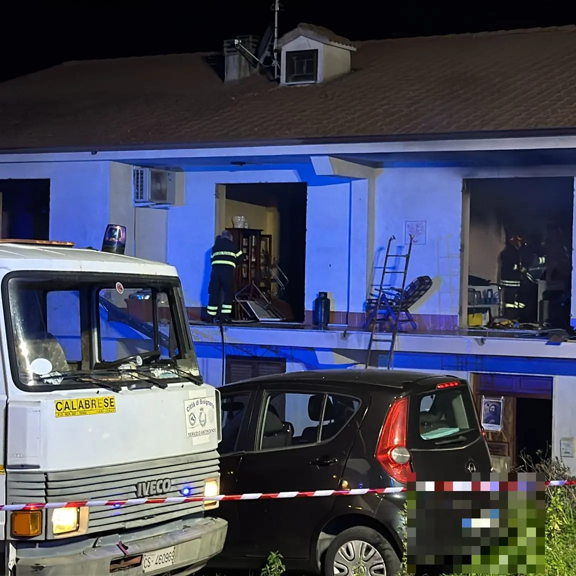 Paura a Bisignano,\u00A0esplode una bombola a gas in casa: donna ferita\n