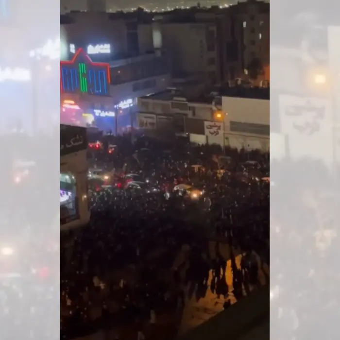 Proteste in Iran contro il regime di Teheran: Khamenei potrebbe essere scappato