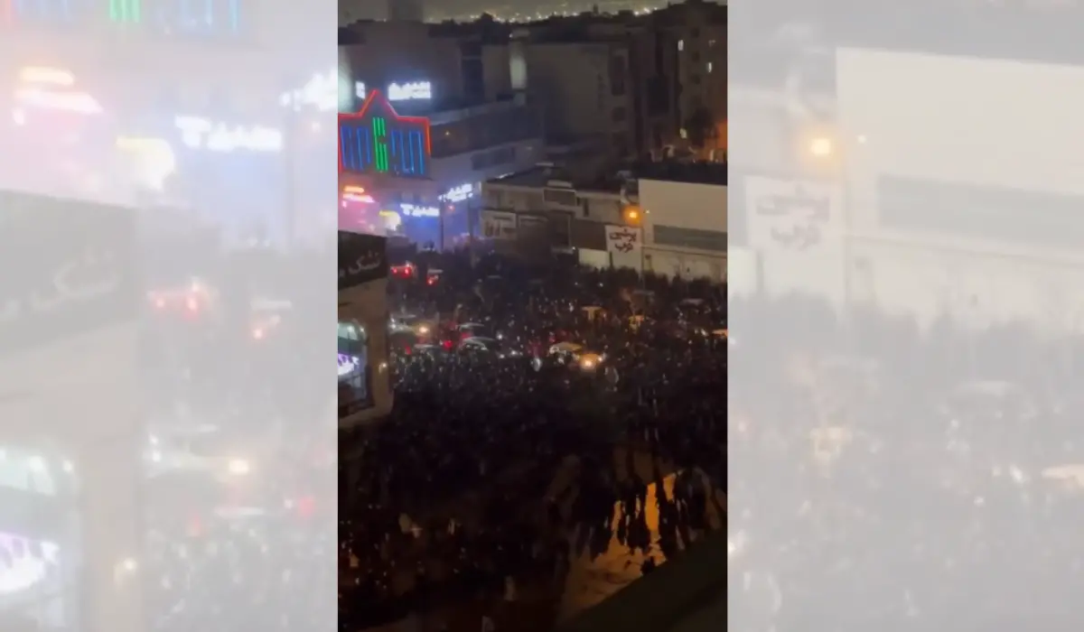 Proteste in Iran contro il regime di Teheran: Khamenei potrebbe essere scappato