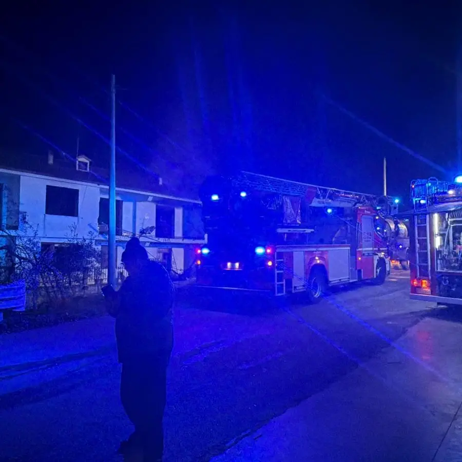 Bombola esplosa a Bisignano, la donna ferita ricoverata al Centro grandi ustionati di Brindisi