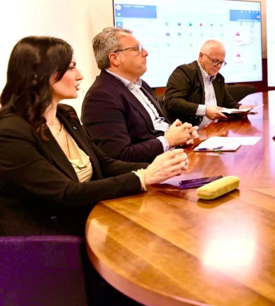 Cgil, Cisl e Uil incontrano Occhiuto per discutere di Sanità: «Essenziale un confronto strutturato e permanente»\n