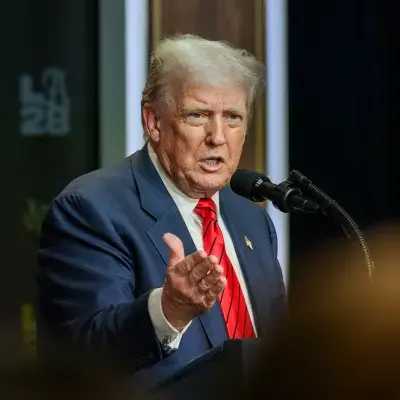 Trump insiste sull’acquisto della Groenlandia: per il tycoon l’isola dell’Artico vale 5,6 miliardi di dollari\n