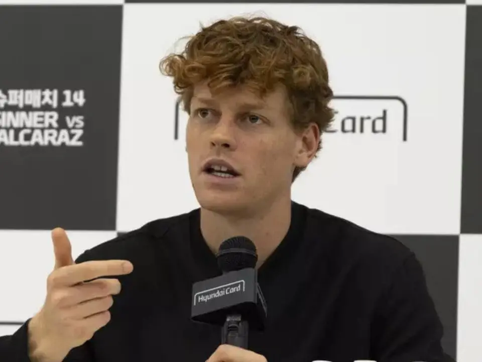 Tennis, Sinner: «Ho ancora qualche piccolo dettaglio da sistemare per gli Australian Open»