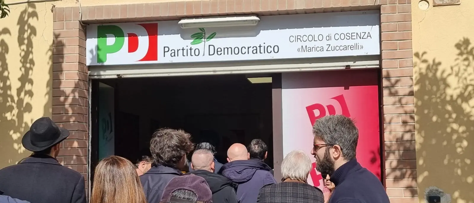 Mentre Occhiuto governa le faide interne squassano gli avversari: il caos rischia di lasciare macerie\u00A0nel Pd di Cosenza\n