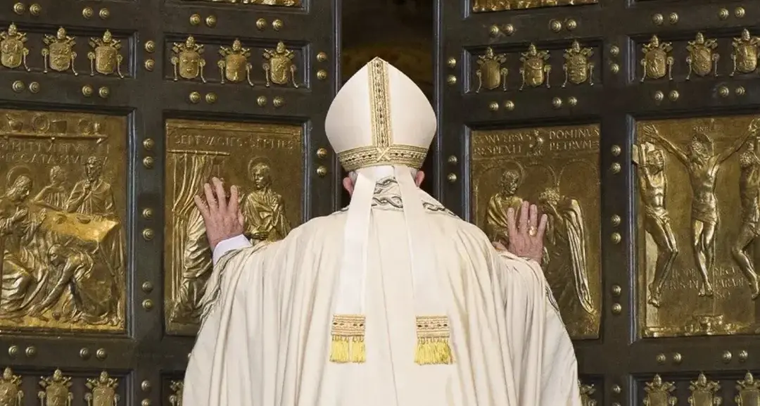 Un Giubileo attraversato dalla storia: dal lutto per Francesco alla speranza aperta da Leone XIV\n