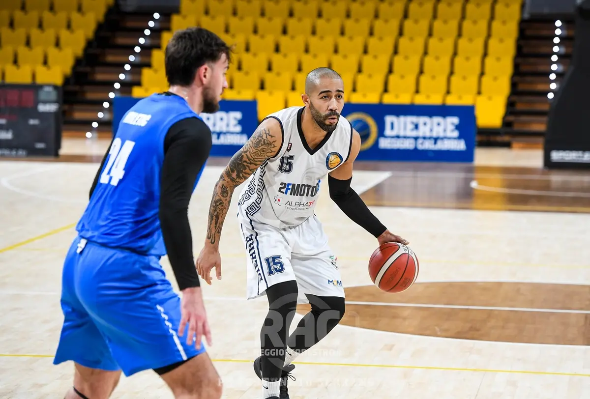 Dierre Basket Reggio, Elias Donati torna a casa: «Mi sono mancati questo palasport e questa città»\n