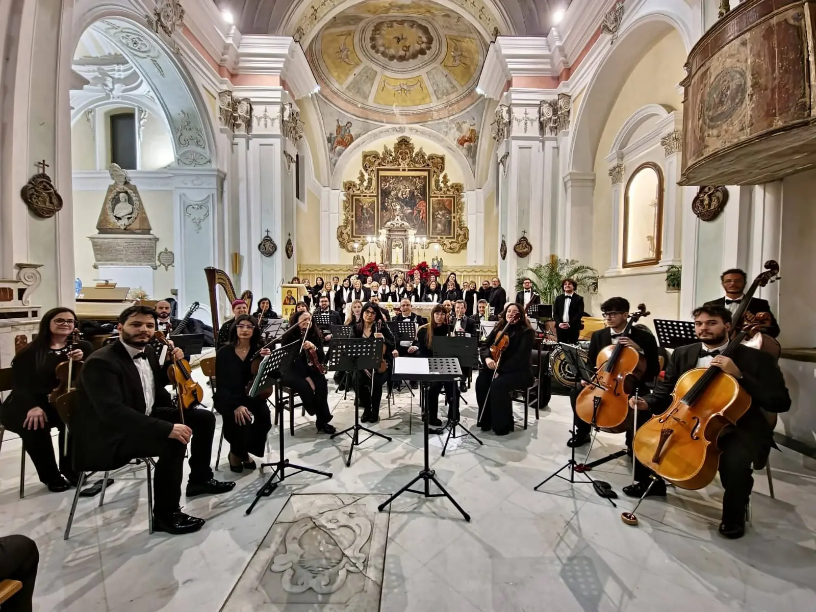 Guardavalle accoglie il nuovo anno con il consueto concerto nella Chiesa Matrice, tra arte, fede e speranza\n