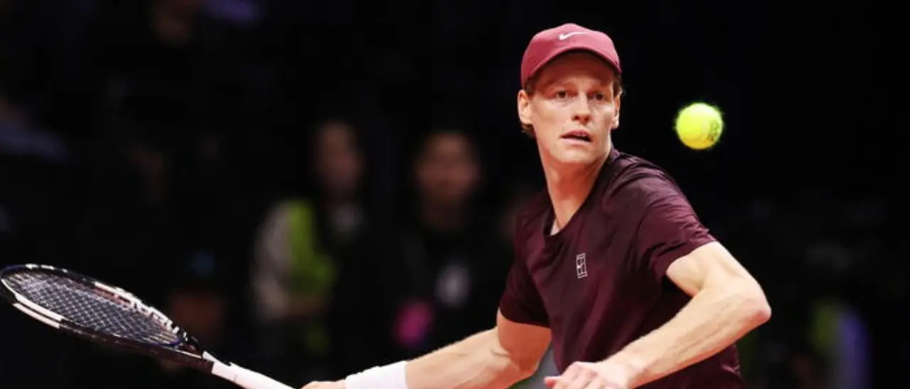 Tennis, Alcaraz vince la \"prima\" del 2026 contro Sinner: allo spagnolo il match esibizione di Seul