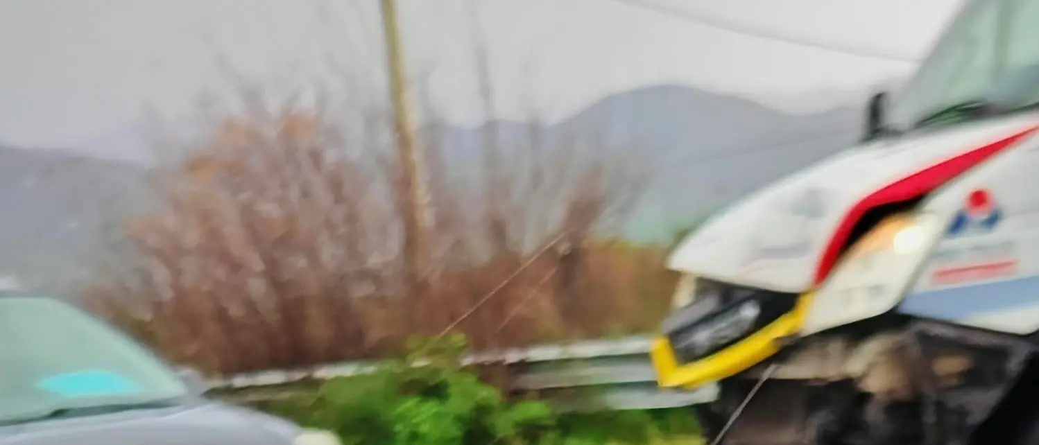 Incidente sulla Statale 106 a Corigliano-Rossano: traffico in tilt\n