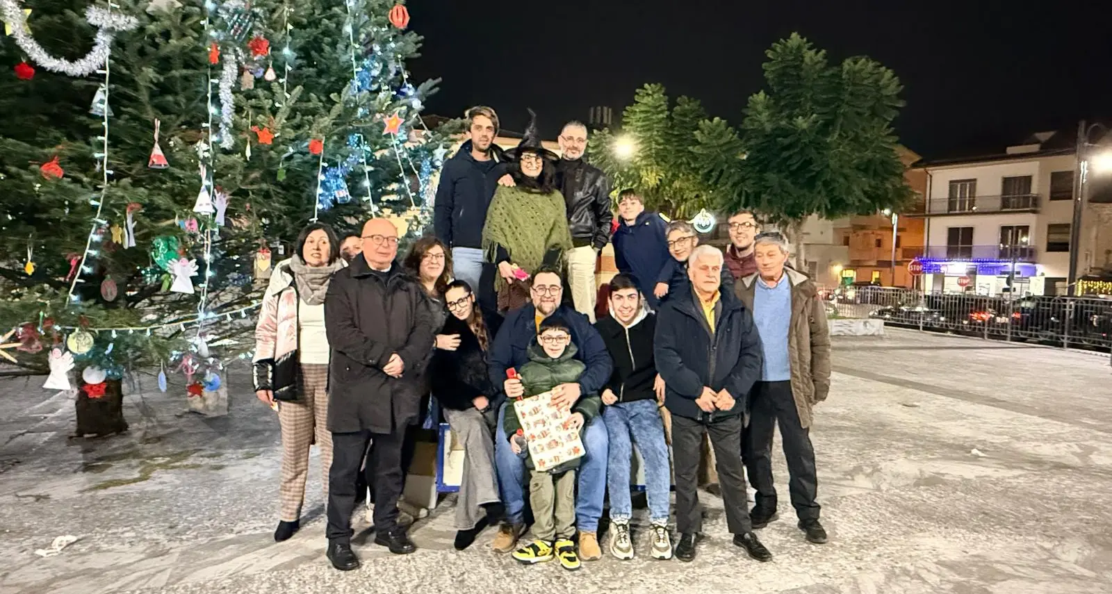 Campo Calabro, la Befana della Congrega trasforma la piazza in un luogo di festa e comunità\n