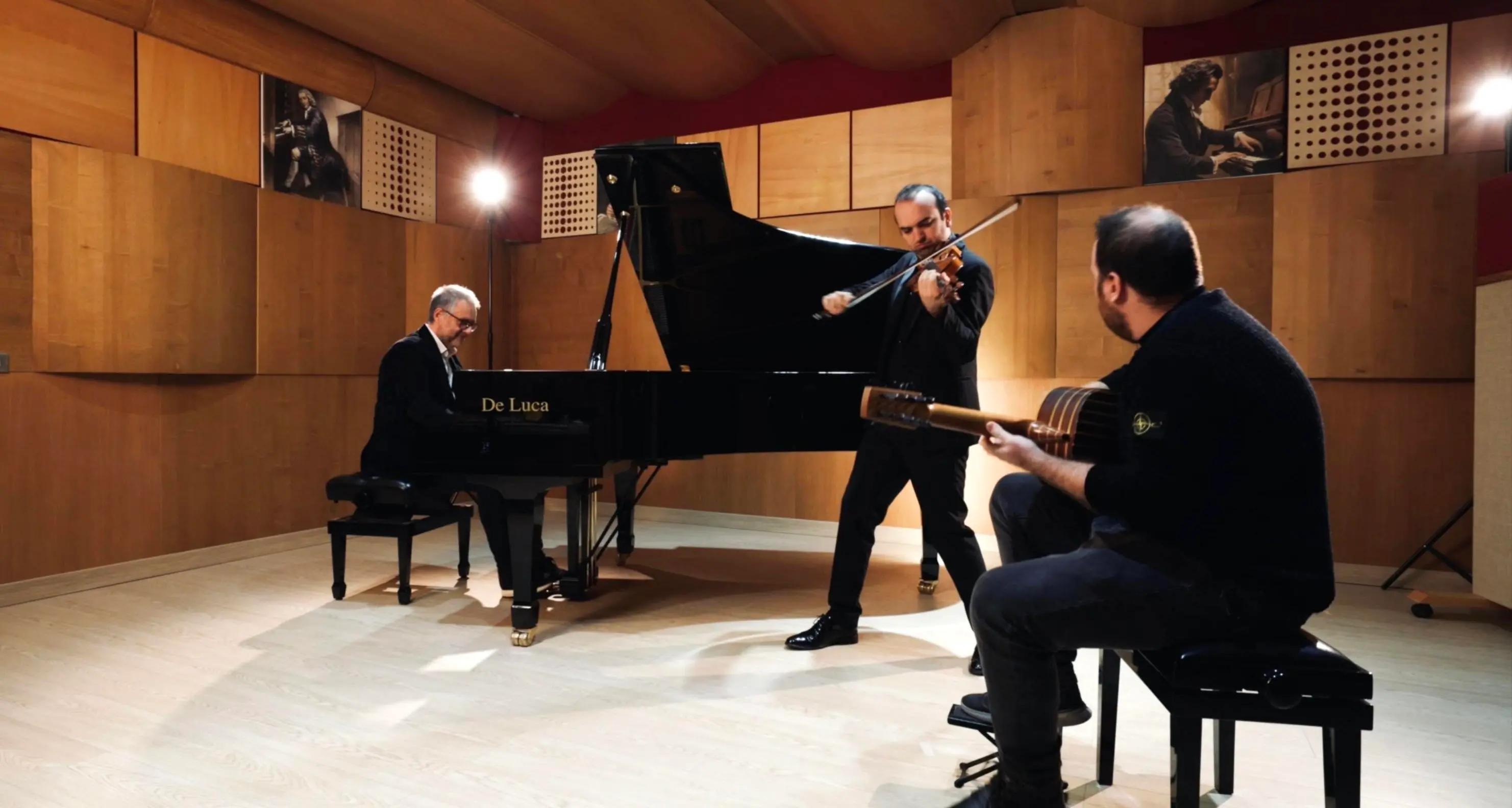 La musica come linguaggio universale, educativo e umano:\u00A0su LaC Tv tutto pronto per “Quattro quarti”\n