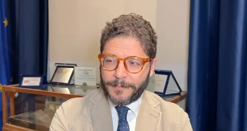 Giustizia, Guarascio smonta la separazione delle carriere: «Si cerca di delegittimare la magistratura ma i veri problemi sono altri»\n