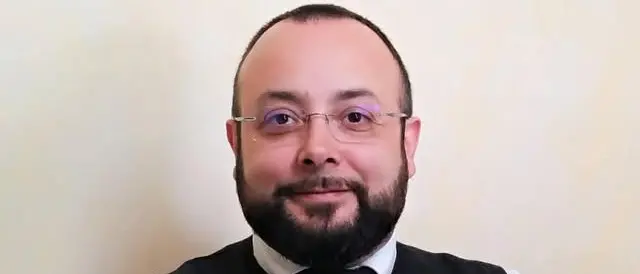 Tragedia in Puglia sulla statale 275: muore un docente di Corigliano Rossano\n