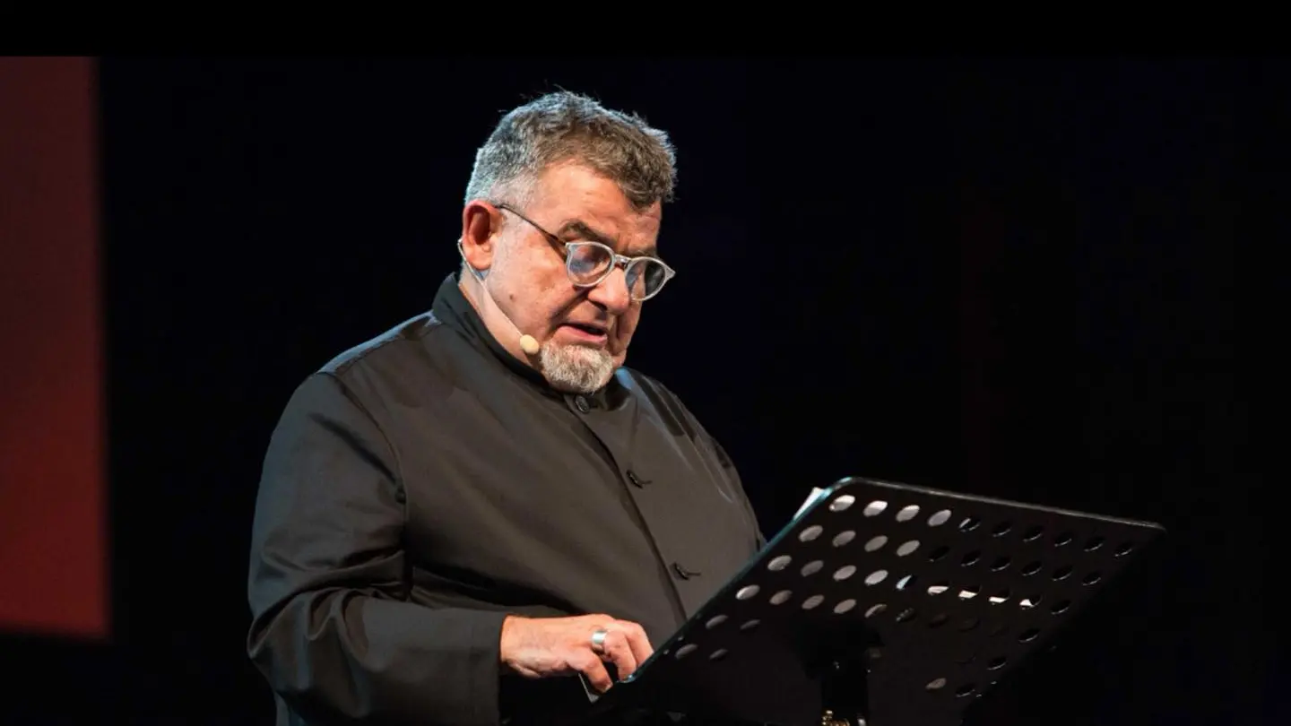 <p>Giancarlo Cauteruccio (foto dalla pagina Fb del Comune di Cassano allo Jonio)</p>\\n