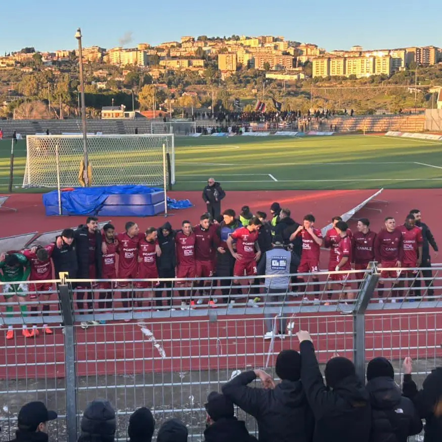 Gli amaranto calano il settebello, Torrisi: «Ci siamo imposti con personalità, gioco e le nostre idee»\n