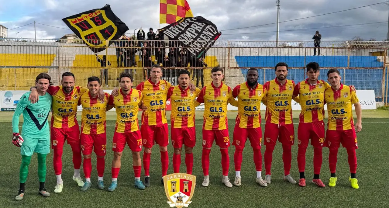 Serie D, agrodolce il bilancio delle calabresi: la Reggina continua la sua marcia verso la vetta, Vigor Lamezia beffata in casa\n