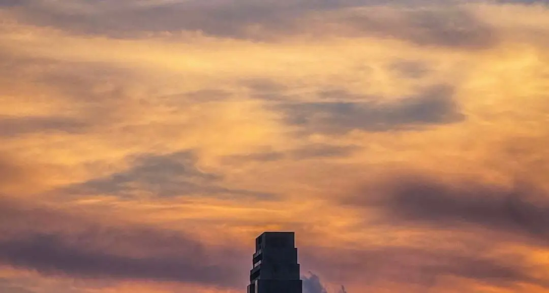 Athena e l’incanto dello Stretto\n