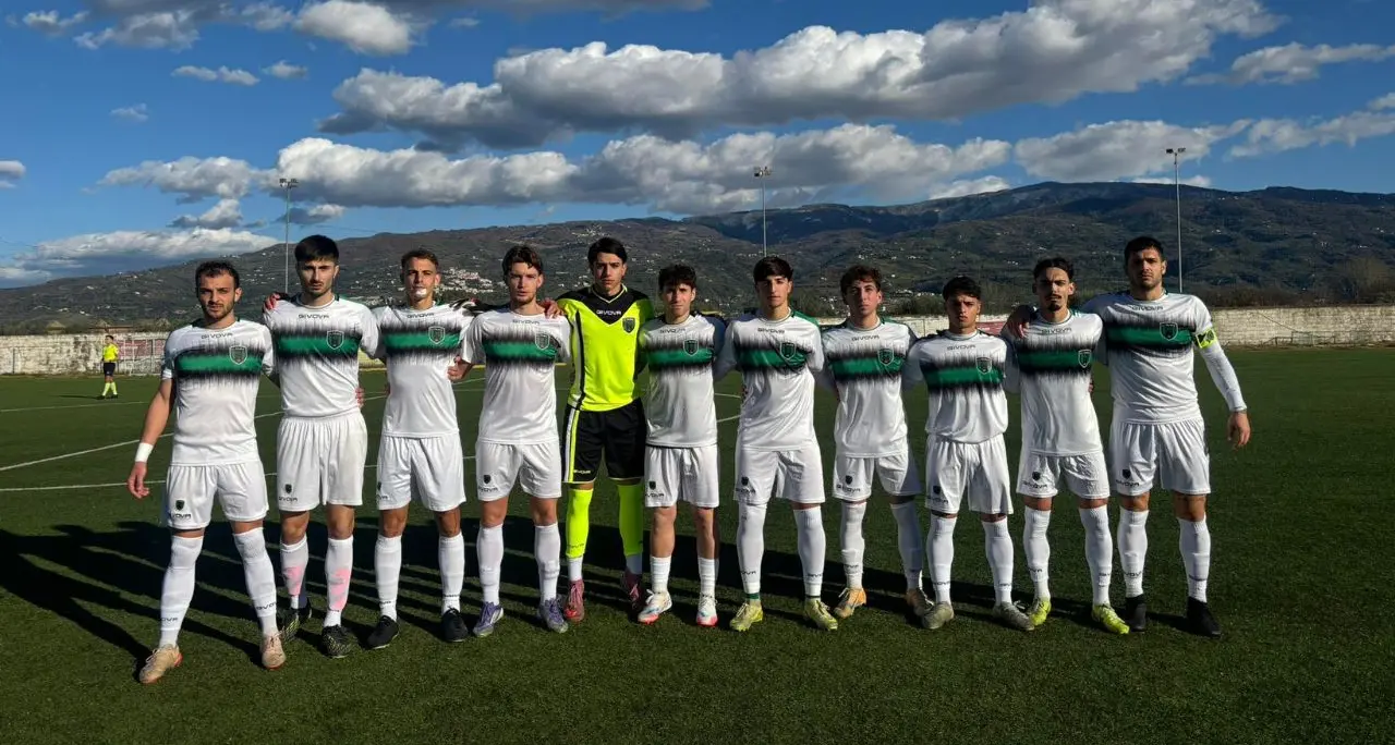 Eccellenza, la Palmese strappa un punto alla DB Rossoblù che vale per il morale. Dal Torrione: «All’arrivo ho trovato una squadra sulle ginocchia»\n