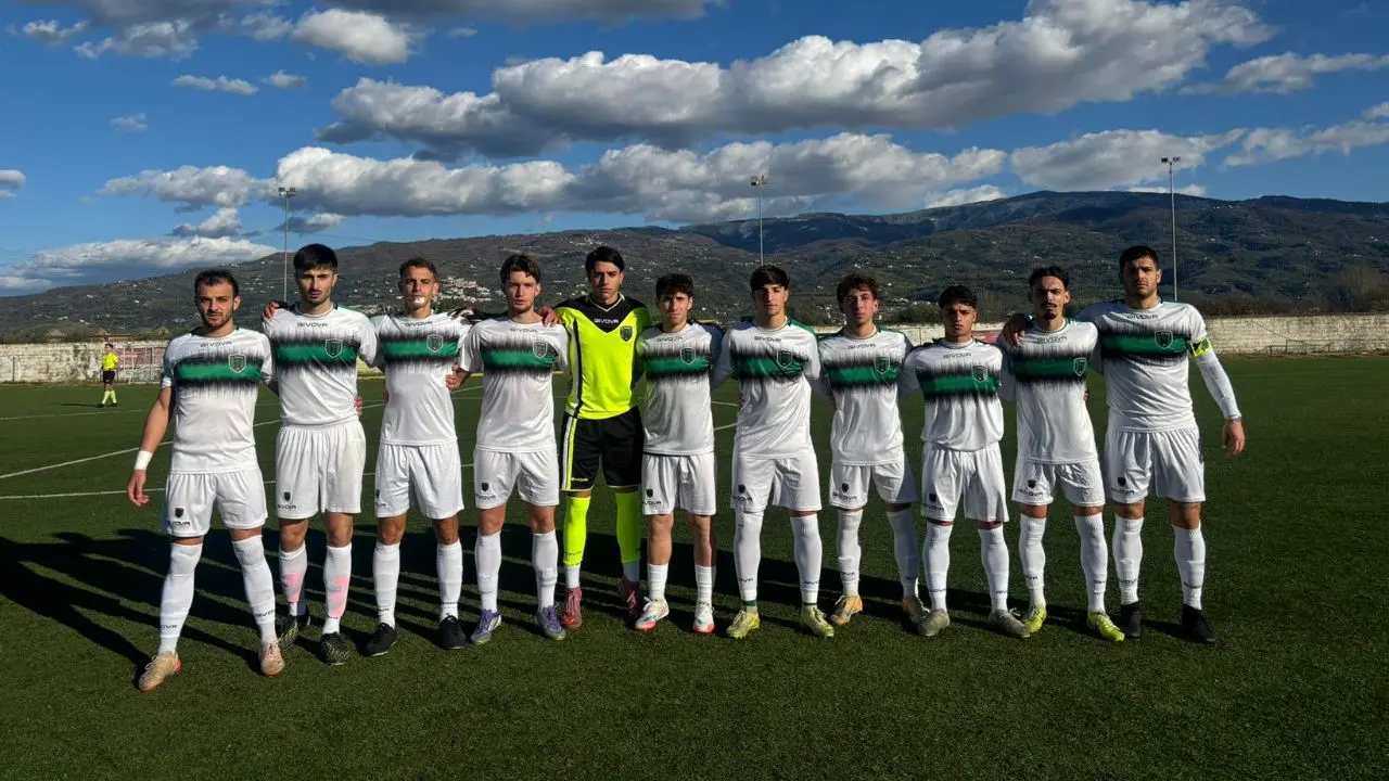 Eccellenza, la Palmese strappa un punto alla DB Rossoblù che vale per il morale. Dal Torrione: «All’arrivo ho trovato una squadra sulle ginocchia»\n