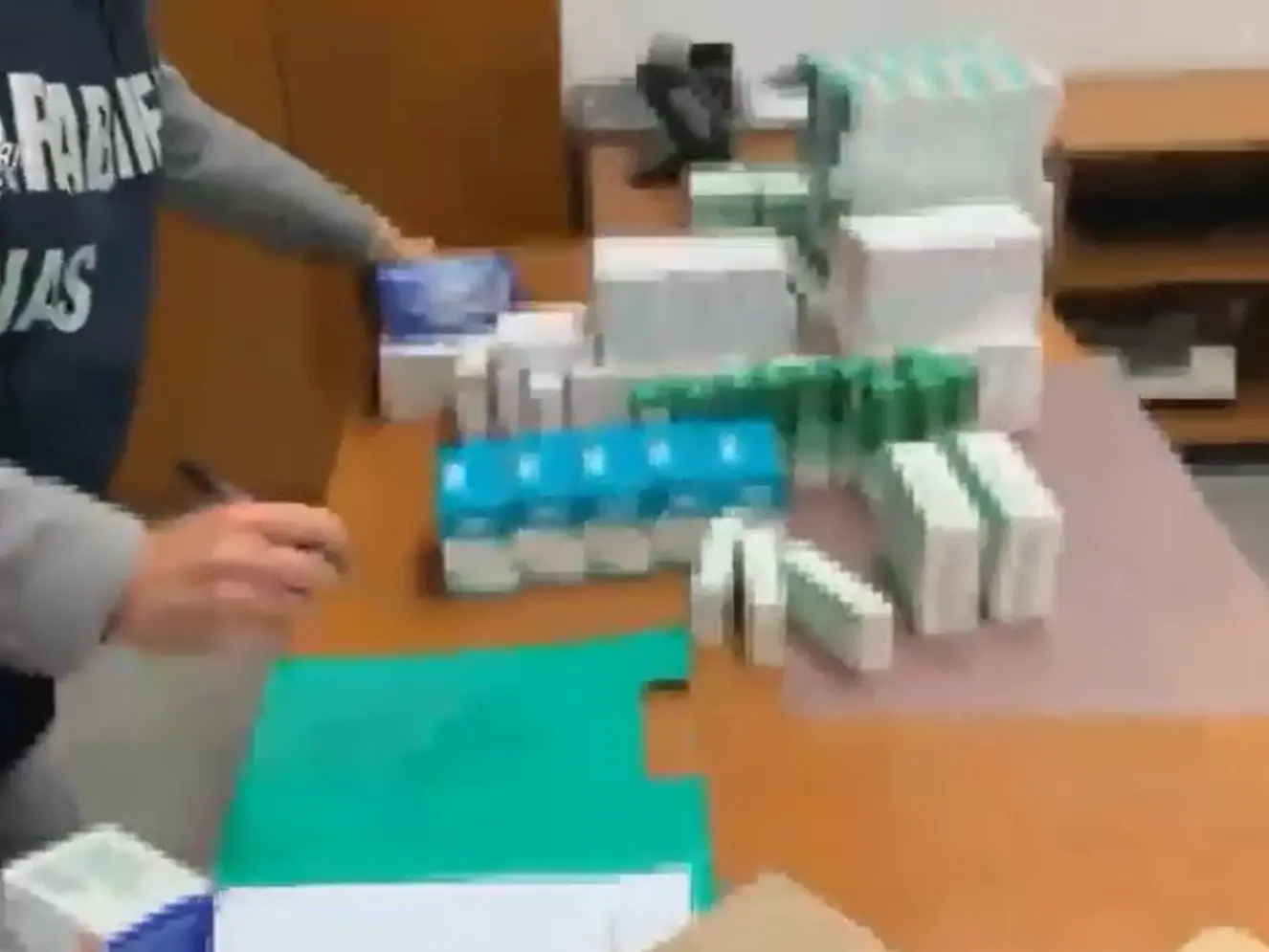 Bombole di ossigeno mai consegnate ma fatturate, maxi truffa sui gas medicali nel Reggino: quattro arresti – NOMI