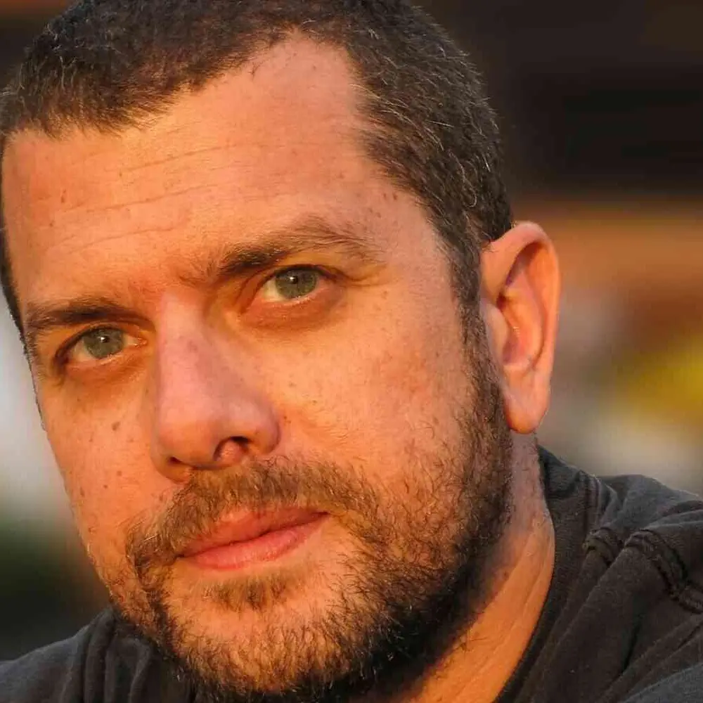 Alberto Trentini, le prime parole\u00A0dopo la liberazione: «Ci hanno trattato bene. Ora posso fumare una sigaretta?»\n