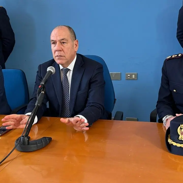Cosenza, il nuovo Questore Borelli: «Polizia è anche prevenzione, non solo repressione»\n\u00A0\n