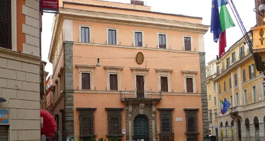 Pnrr, a sei mesi dalla scadenza concluso solo un progetto su tre: Calabria bocciata senza appello\n