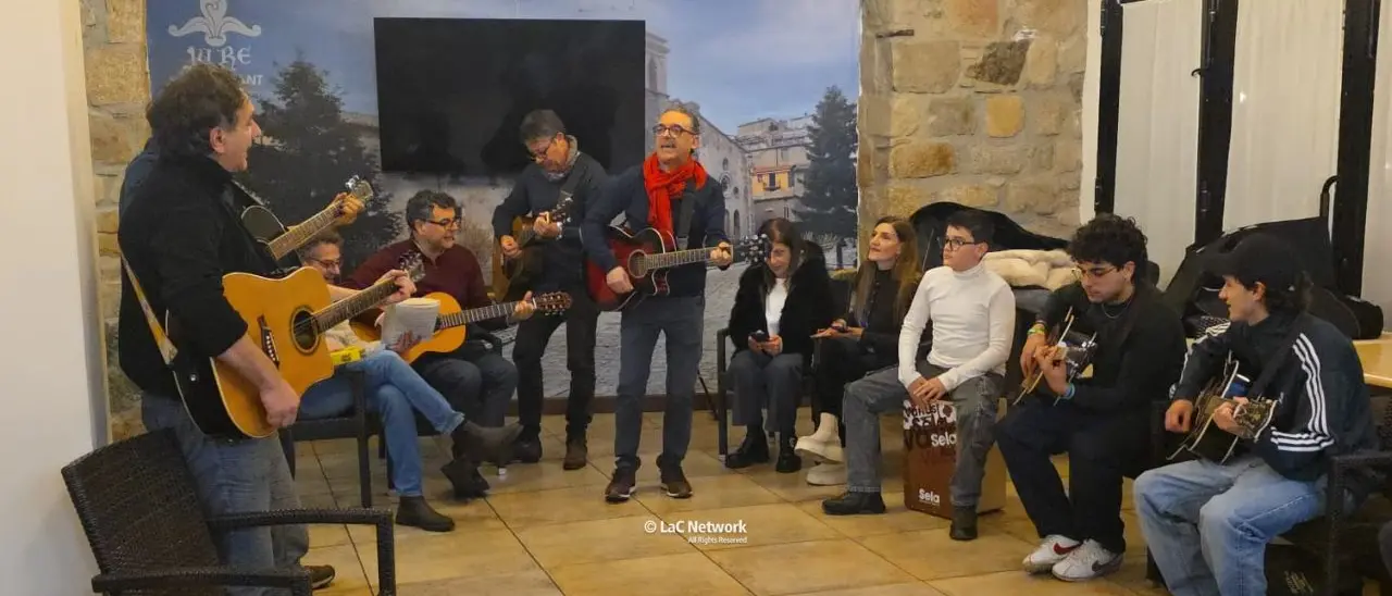 Cantata anarchica per Faber, San Giovanni in Fiore celebra\u00A0Fabrizio De Andrè