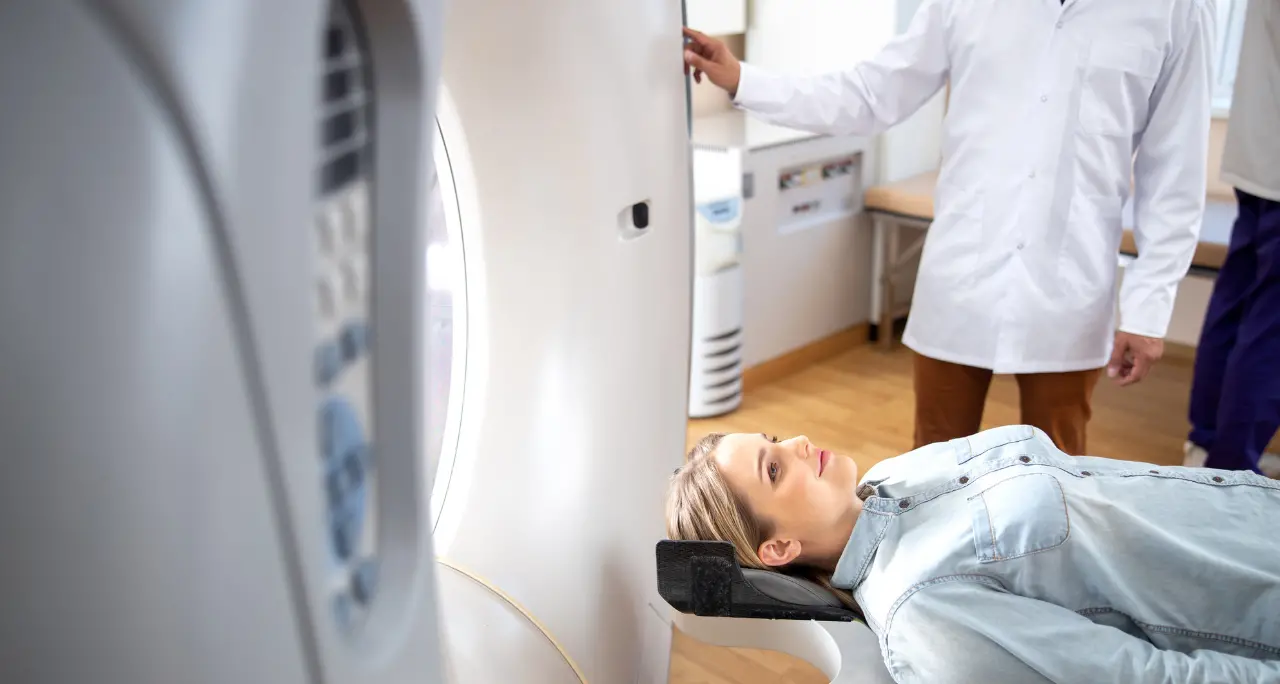 Sanità in Calabria, il paradosso: liste d’attesa\u00A0infinite\u00A0mentre restano fermi milioni per comprare 50 nuovi macchinari\n